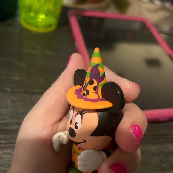 Halloween Minnie Mouse Maria Clapis 2012 Vinylmation witch. - Picture 4 of 7